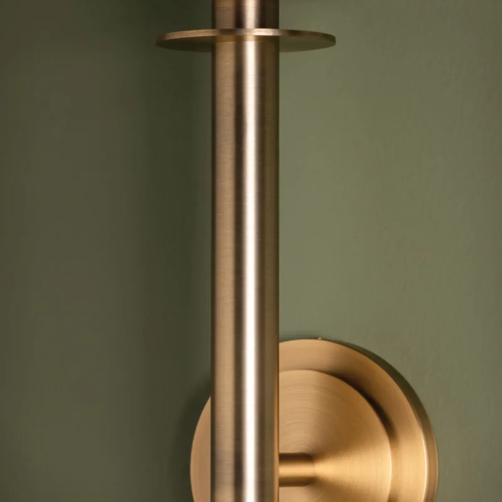 Arley Sconce
